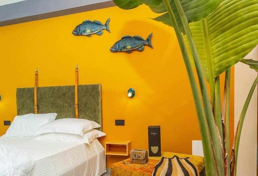 غرفة قياسية مزوَّدة بشُرفة, Bb Ogliastroom