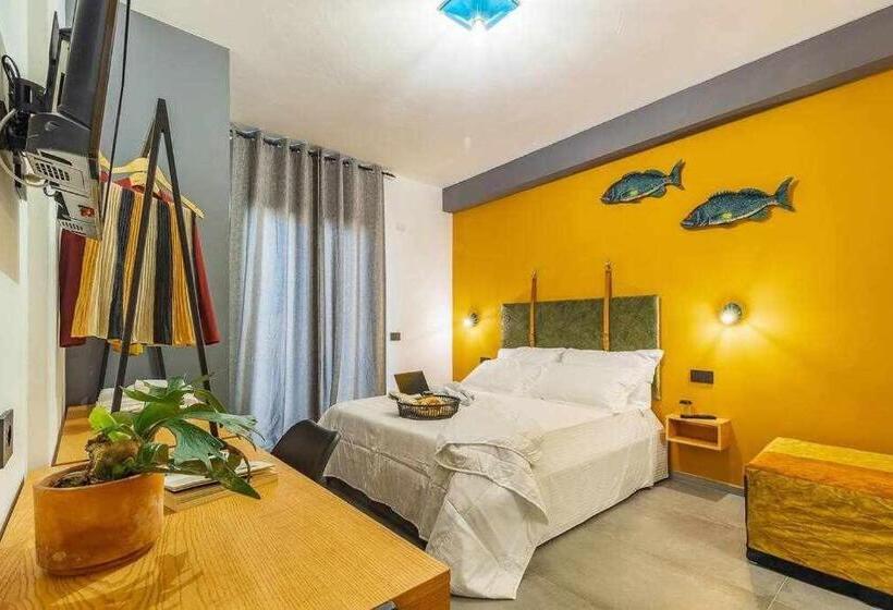 غرفة قياسية مزوَّدة بشُرفة, Bb Ogliastroom