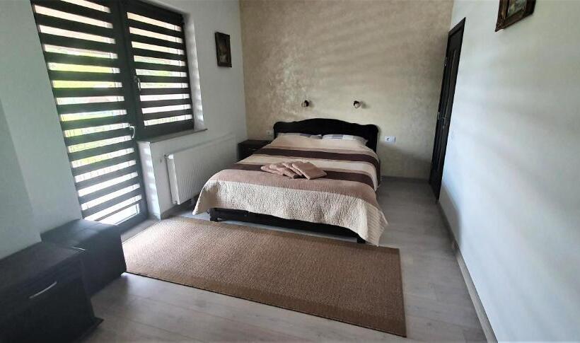 Номер Стандарт с Балконом, Bukovina Blue