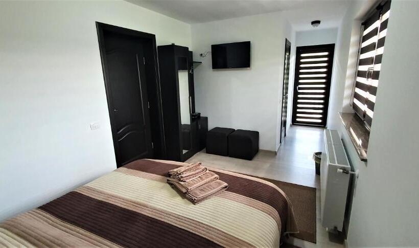 Номер Стандарт с Балконом, Bukovina Blue