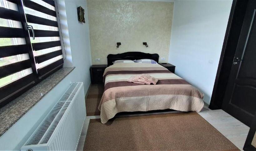 Номер Стандарт с Балконом, Bukovina Blue