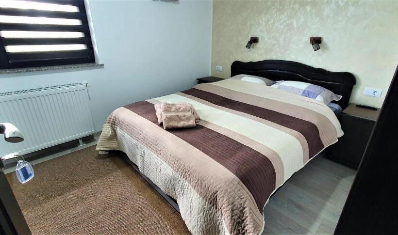 Номер Стандарт с Балконом, Bukovina Blue