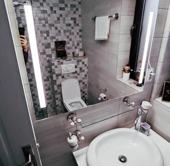 חדר סטנדרט נוף להרים, Happy Home