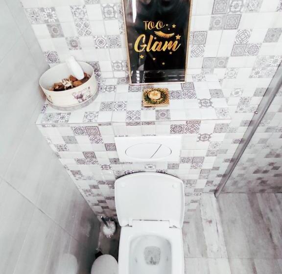 חדר סטנדרט נוף להרים, Happy Home