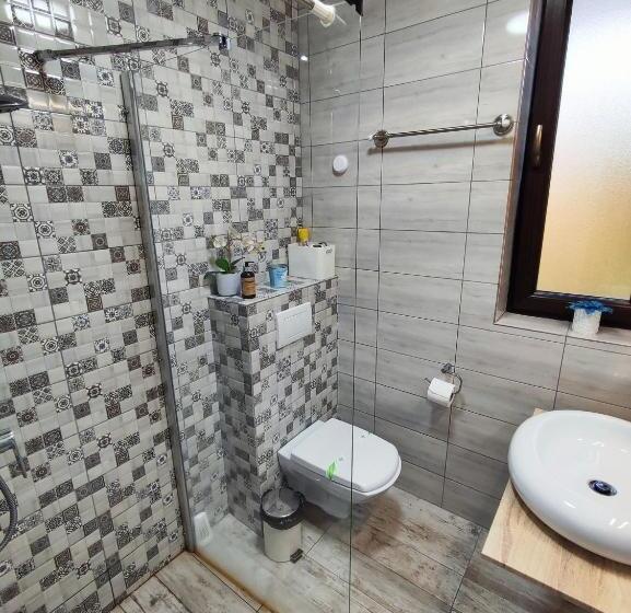 חדר סטנדרט נוף לגינה, Happy Home