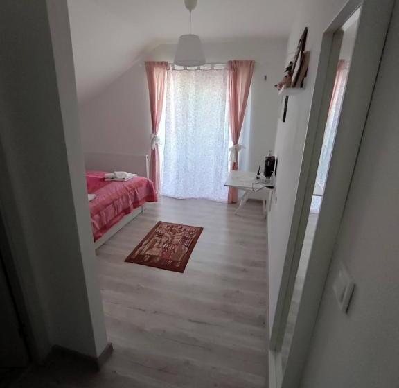 חדר דלוקס עם מרפסת, Happy Home