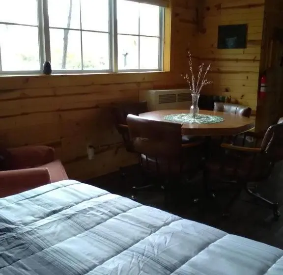 ベーシックルーム, Peaceful Valley Haven Tree House