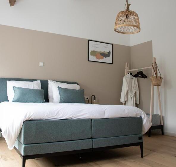 חדר סטנדרט, Zeeland & Meer