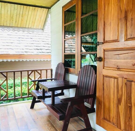 스탠다드 룸 킹사이즈 침대, Sirilagoona Home Resort