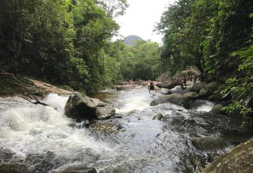 סוויטה דלוקס, Marlua Quartos & Suítes