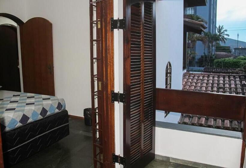 חדר דלוקס עם מרפסת, Marlua Quartos & Suítes