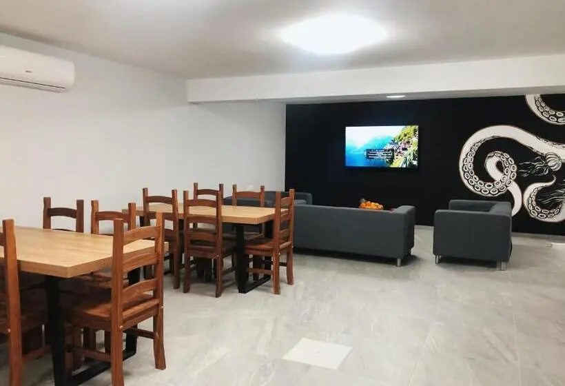 ファミリールーム, Villa 8 Islas