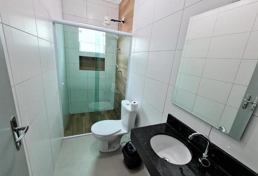 标准工作室, Marmeu Enseada