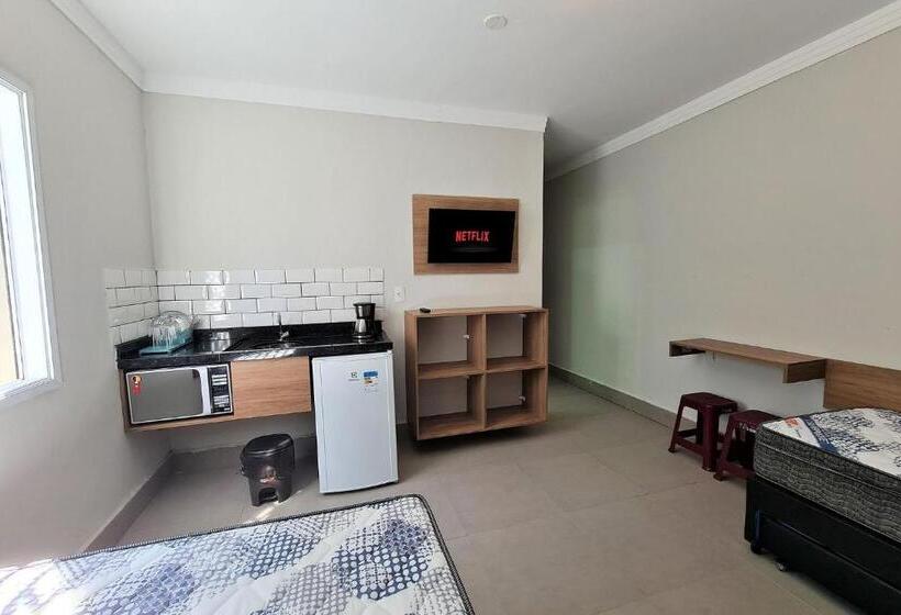 高级工作室, Marmeu Enseada