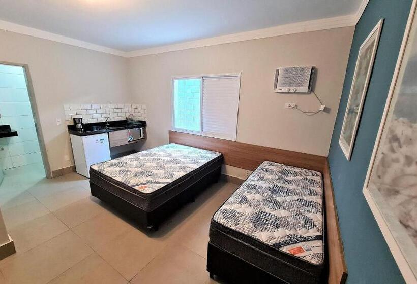 标准工作室, Marmeu Enseada