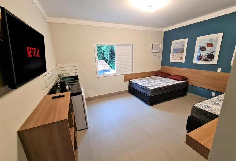 套房带泳池景, Marmeu Enseada