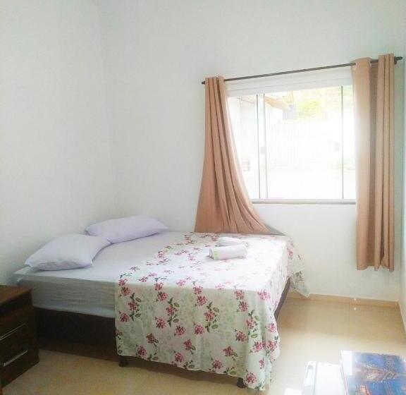 اتاق استاندارد سه نفره, Pousada Casa Verde