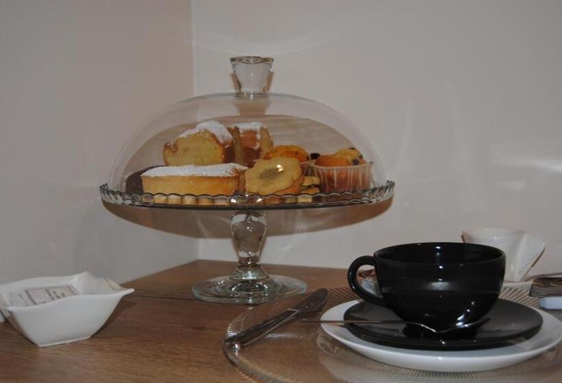 Suite Deluxe, Lux Suite