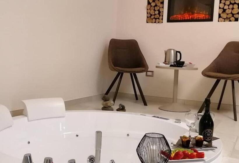 Suite z Hydromasażem, Lux Suite