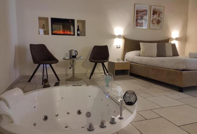 Suite z Hydromasażem, Lux Suite