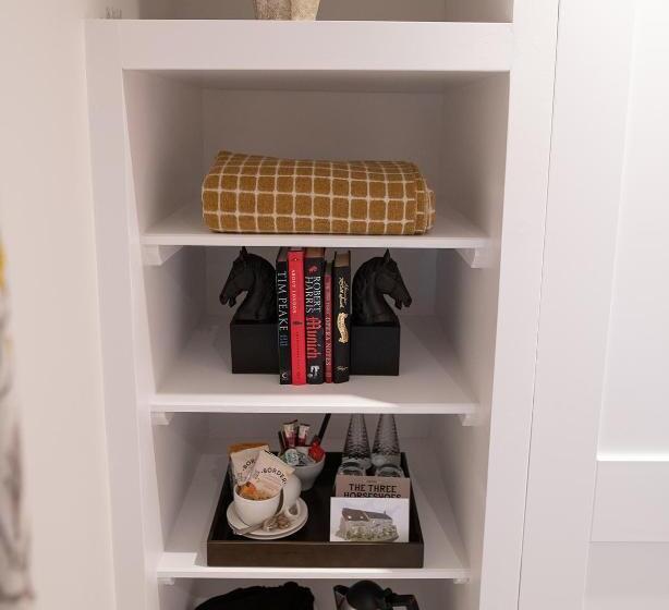 Номер Deluxe, The Three Horseshoes