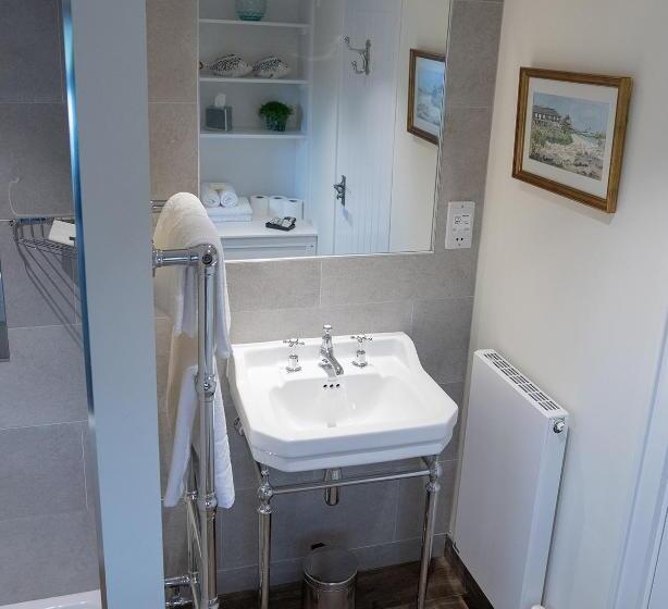 Стандартный Номер Кровать Кинг, The Three Horseshoes