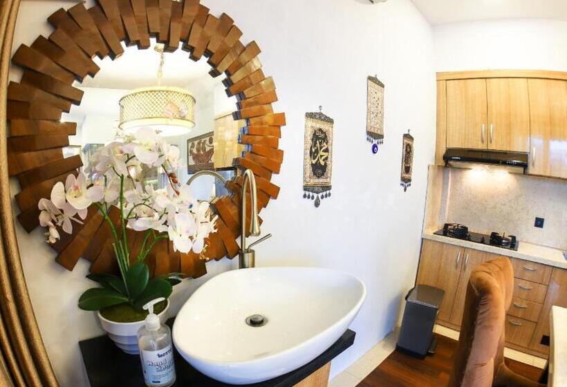 套房带泳池景, Joglo Jawa Jepara