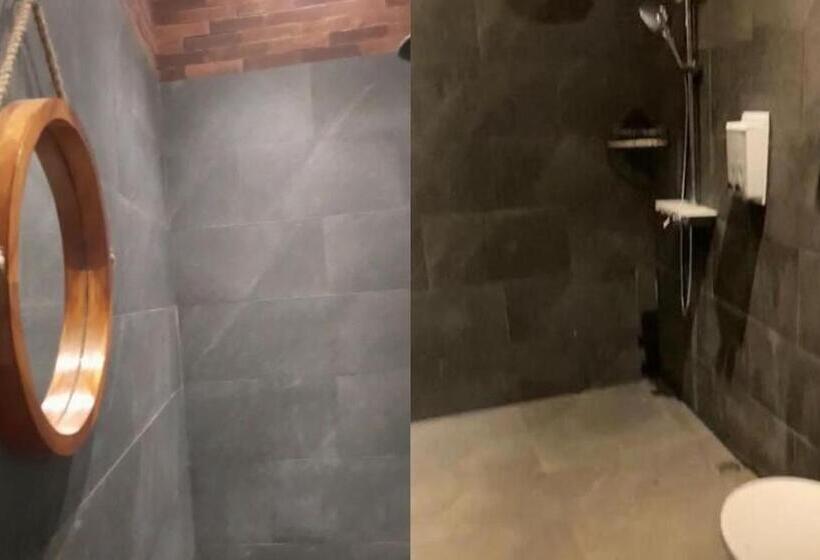 带露台的标准工作室, Joglo Jawa Jepara