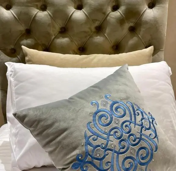 Comfort Kolmen Hengen Huone, Apartments Lexpert  Riad The Family