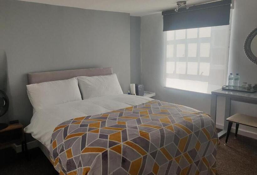 豪华房间, Carpenters Arms