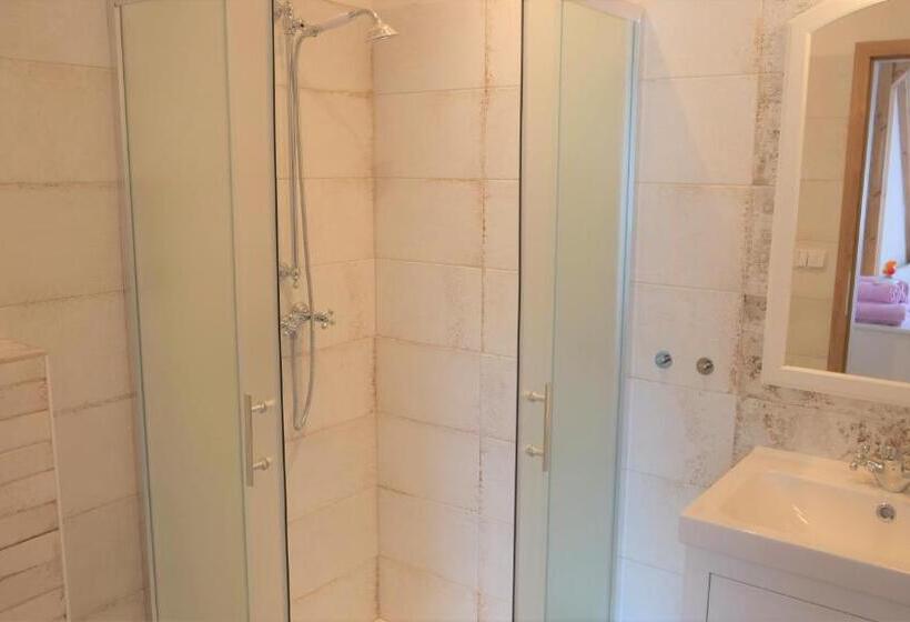 اتاق خانوادگی, Resort Mlýn Karolínka