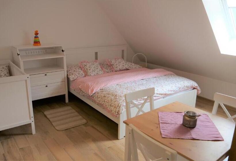 اتاق خانوادگی, Resort Mlýn Karolínka