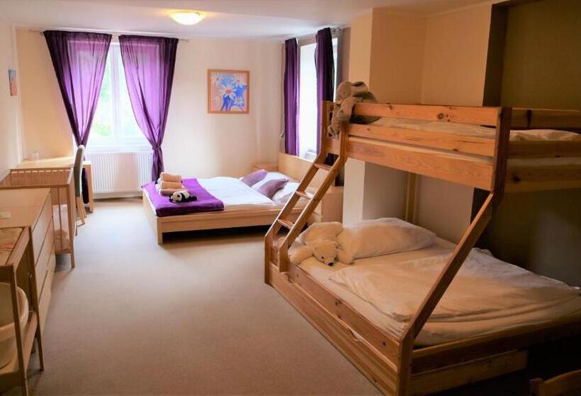 Четырехместный Номер Стандарт, Resort Mlýn Karolínka
