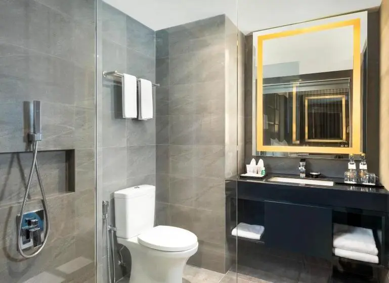 اتاق اجرایی, Grand Swiss Belhotel Darmo