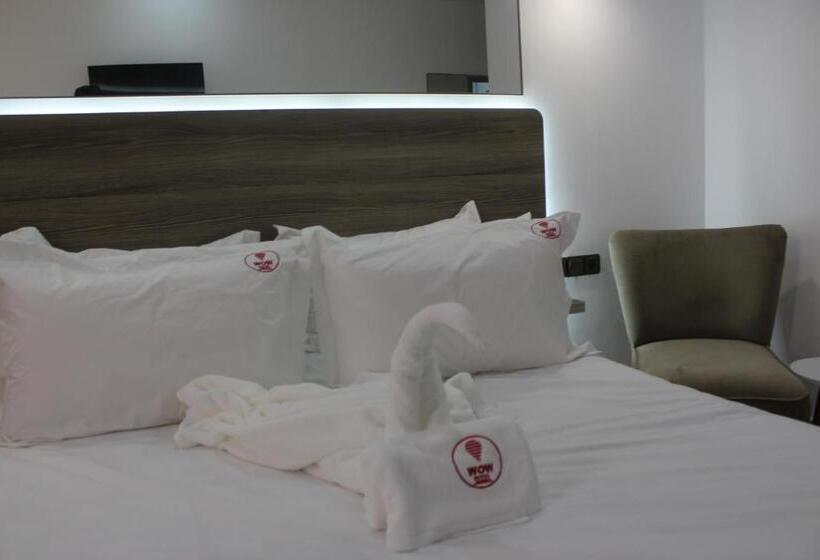 スタンダードルーム, Wow