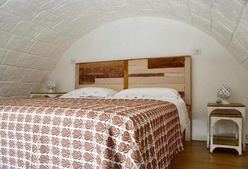 4인용 스탠다드 룸, Fari E Fanali Monopoli