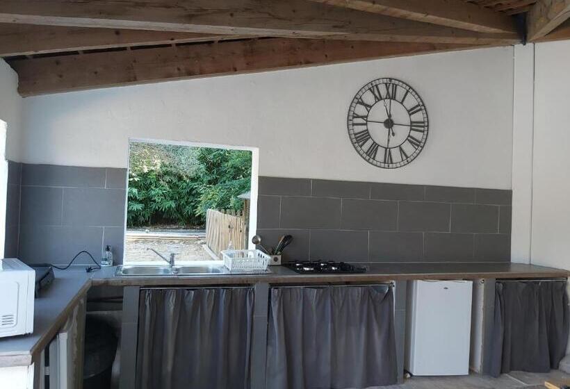 غرفة قياسية رباعية, La Villa De Fleury