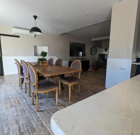Standart Oda, La Villa De Fleury