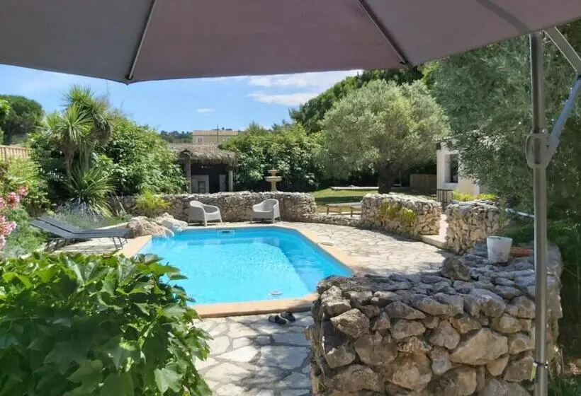 Villa 1 Yatak Odalı ve Yüzme Havuzlu, La Villa De Fleury