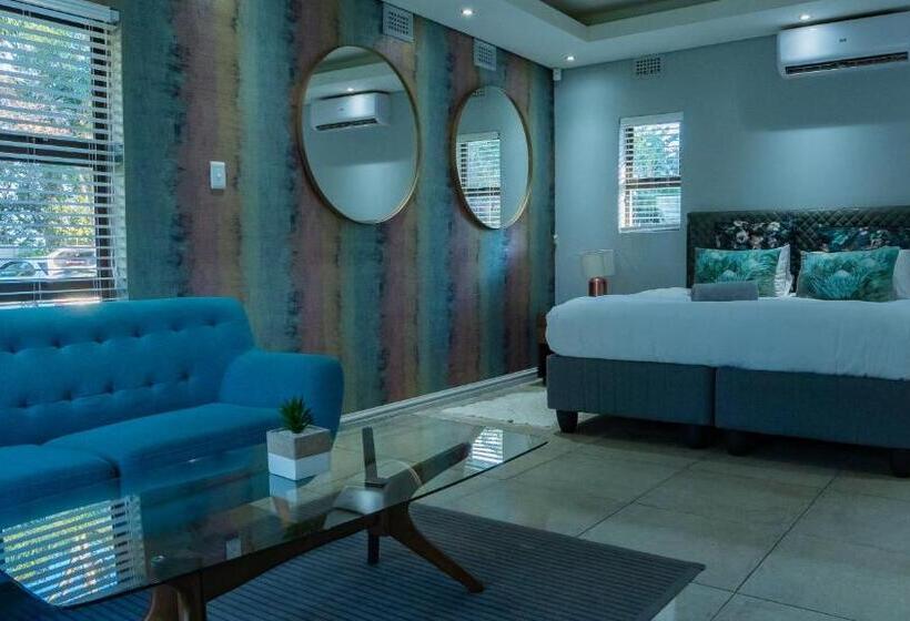 סוויטה נוף לבריכה, Cozy Forest B&b