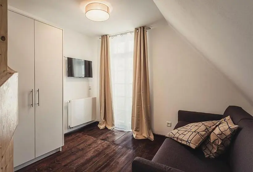 Huoneisto 1 Makuuhuone, Ferienwohnungen Und Boardinghouse Heimbach In Lahr