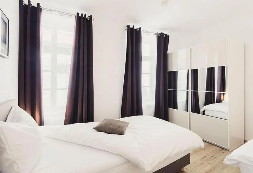 Huoneisto 1 Makuuhuone Pohjakerros, Ferienwohnungen Und Boardinghouse Heimbach In Lahr