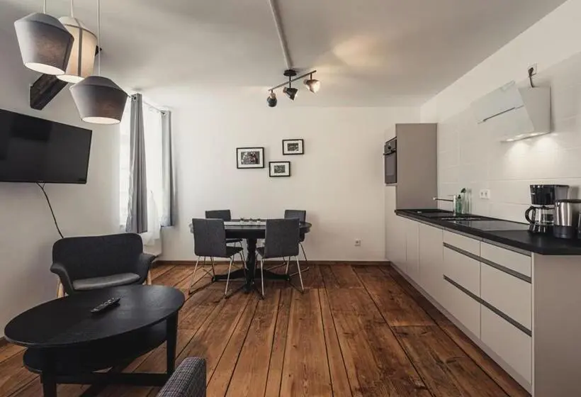 Deluxe-huoneisto 1 Makuuhuone, Ferienwohnungen Und Boardinghouse Heimbach In Lahr