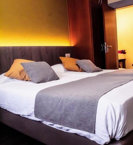 غرفة قياسية, Des Postes