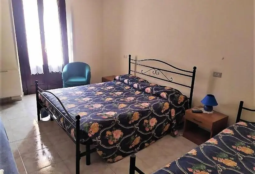 スタンダード４人部屋, Affittacamere Centro Storico
