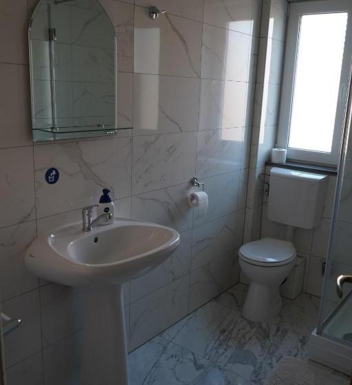 スタンダードルーム, Giulia Home