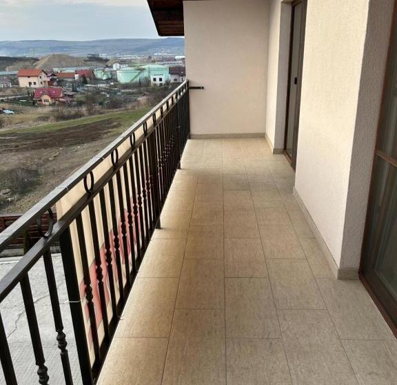 バルコニー付き１ベッドルームアパートメント, Giulia Home