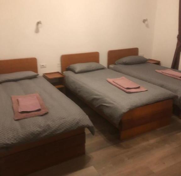 トリプルクラシックルーム, Giulia Home