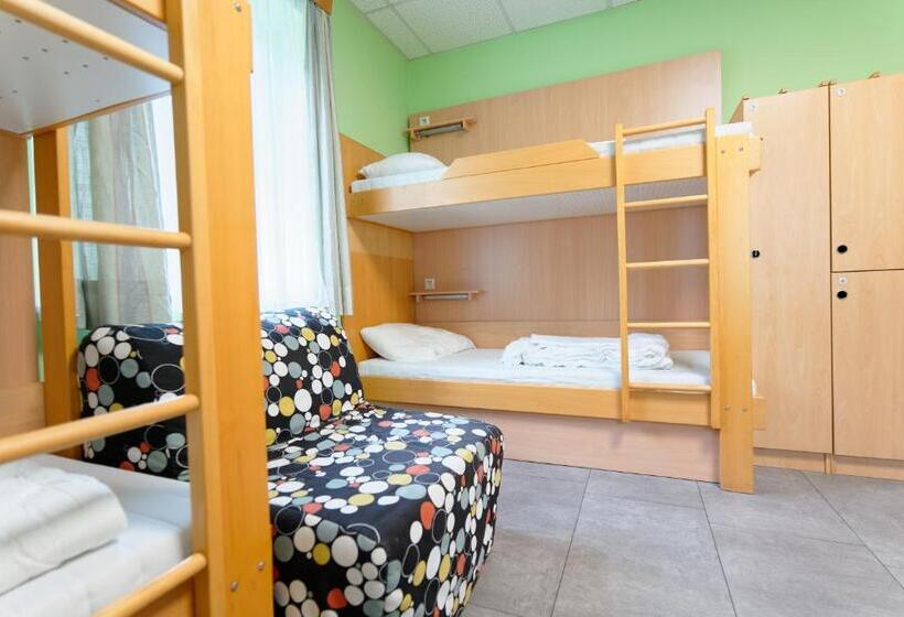 ファミリールーム, Radfahrerherberge Krems