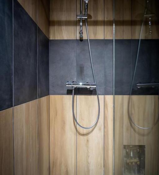 标准间带阳台, Urbio Private Suites